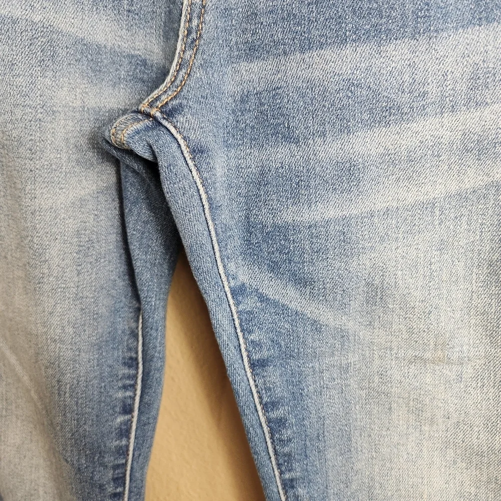Miss Me Womens |29| Mid Rise M2207CF Crop Flare Fray Jeans